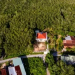 Ảnh Căn nhà mái ngói bình yên ở nông thôn